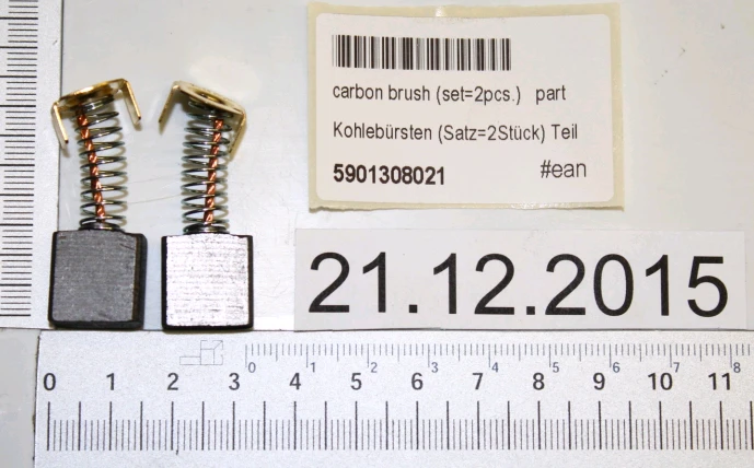 SCHEPPACH - Jeu De 2 Charbons Pour HS105 3 SCHEPPACH - Jeu De 2 Charbons Pour HS105